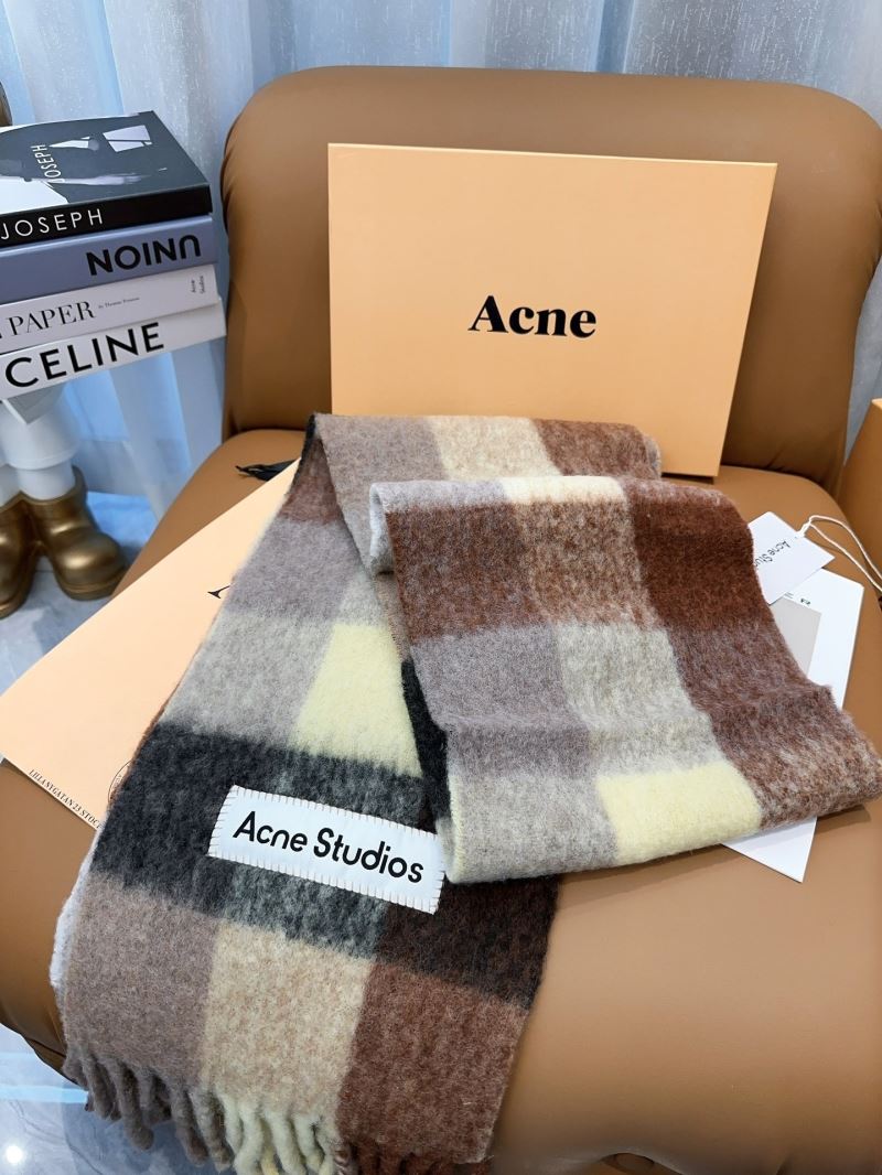 Acne Scarf